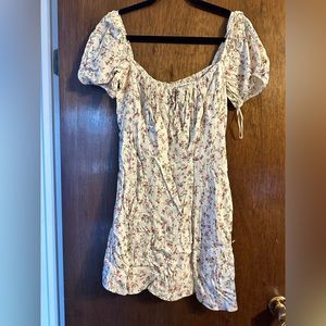 Size 8 Reformation Short Floral Dress